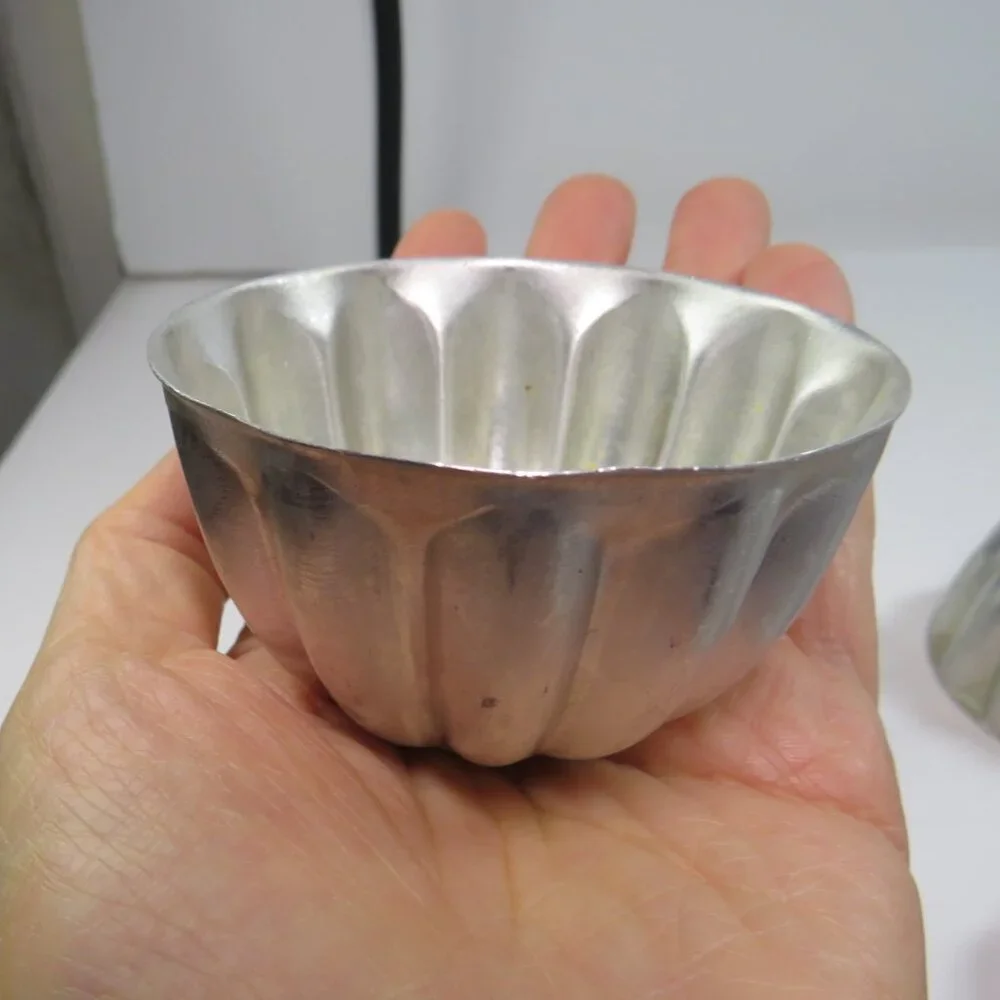 Set of 6 Vintage Aluminum Fluted Jello Molds Individual Scalloped Aspic Tins